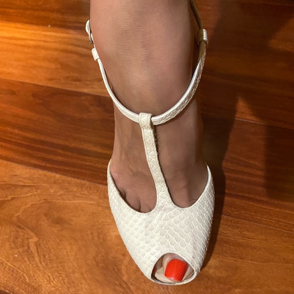 Giuseppe Zanotti beige lizard platform peep toe - Picture 3 of 5